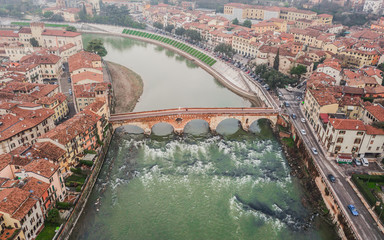 Obraz premium Aerial view of Ponte Pietra