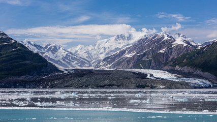 Fototapeta na wymiar Hubbard Glacier in the Alaskan wilderness. 
