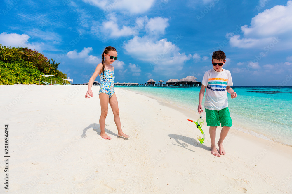 Sticker kids at beach