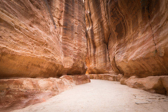 Fantastic beauty of the Siq gorge in Petra, Jordan