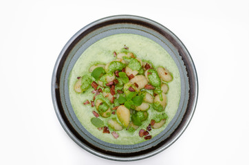 Gnocchi with bacon and basil spinach sauce