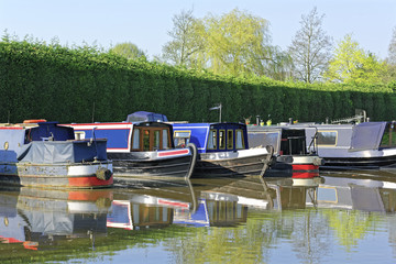 The amazing network of canals, junctions, locks and tunnels left over from the industrial revolution has a fascination all of its own.