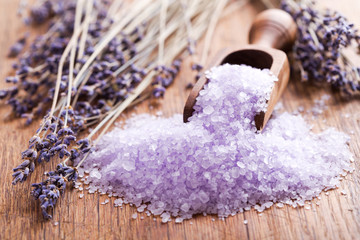Lavender bath salt and dried flowers of lavender