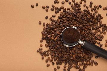 Coffee machine holder with ground roasted beans