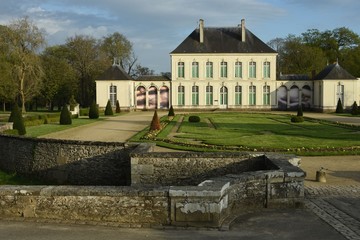 Fototapeta na wymiar Douves et château du grand Blottereau à Nantes, France
