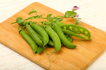 Ripe green peas
