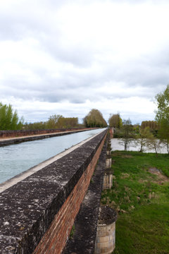 Garonne channel in Moissac V