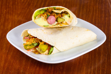 Tortilia with saucage