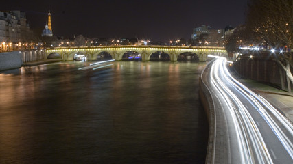 Paris, France, nocny Paryż