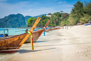 Fototapeta premium Long boat and tropical beach, Andaman Sea,Phi Phi Islands,Thailand