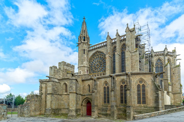 Fototapeta na wymiar Church in Carcassonne