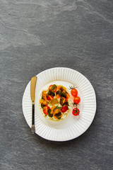 Pesto sauce bruschetta