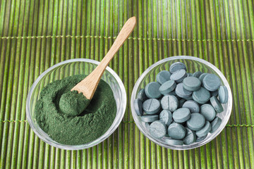 powder, tablets and infusion of spirulina