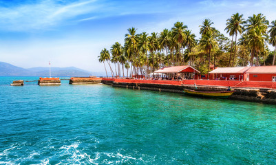 Fototapeta na wymiar Beautiful Ross Island beach bay at Andaman India.