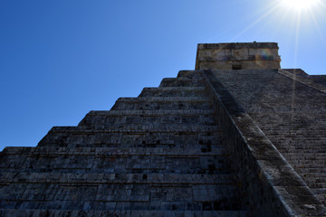 El Castillo Top Offset