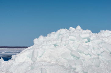 Large mound of broken lake ice on Lake Simcoe in Ontario