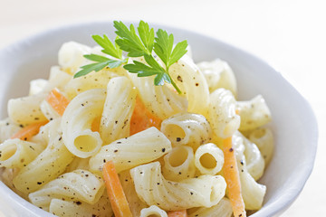 マカロニサラダ