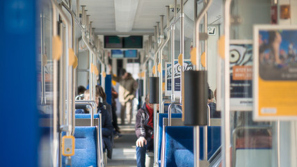 in der Strassenbahn Tram fahren