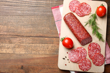 Salami with tomatoes and dill