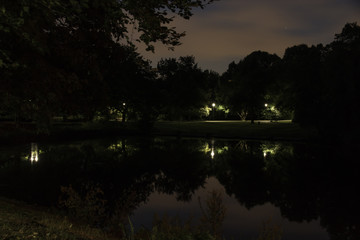 Park bei nacht