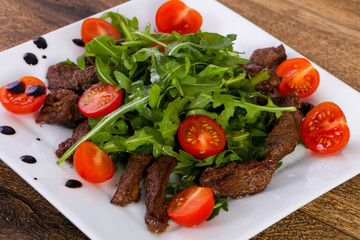 Beef with ruccola