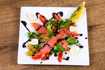 Salmon salad with eggs