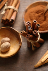 Cinnamon sticks and powder