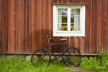 Fototapeta na wymiar Vintage bike and hut