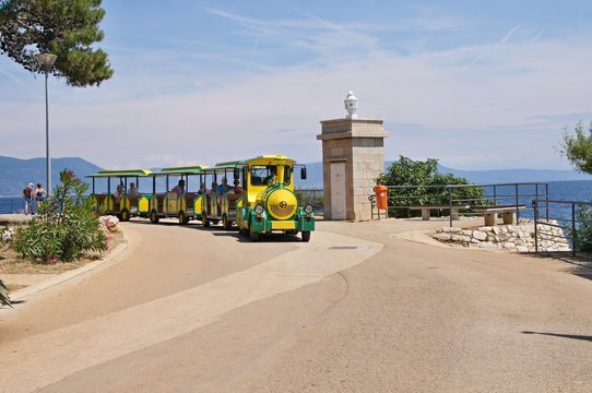 Rabac Kroatien - Rundfahrt am Strand