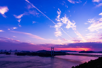 瀬戸大橋の夕景