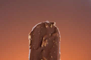 Mandel-Eis am Stiel Ausschnitt