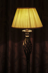 Floor lamp