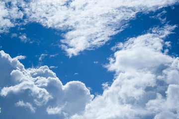 Fototapeta na wymiar Clouds on sunny day