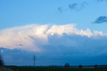 landschaft strommast