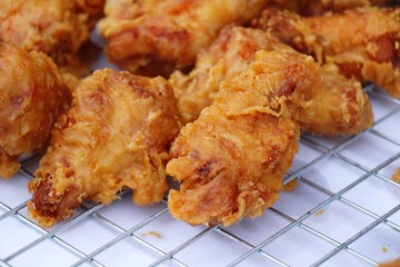 Fried chicken is delicious in street food
