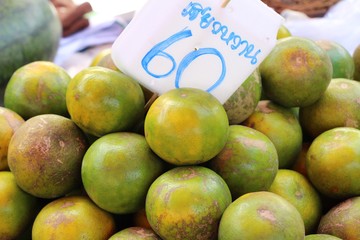 Ripe orange fruit is delicious at market