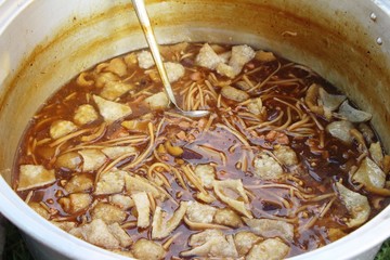 Braised fish maw in red gravy delicious © seagames50