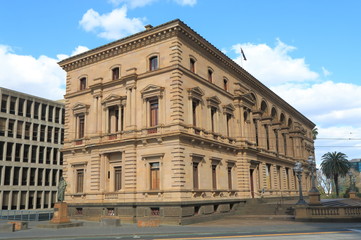 Fototapeta na wymiar Historical Architecture Old Treasury Building Melbourne Australia