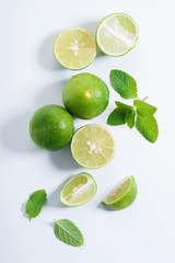 Obraz na płótnie Canvas fresh lime