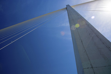 Obraz premium Hi guys go into the sky bridge with piers