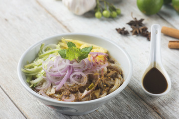 Assam Laksa (Noddle in Tangy Fish Gravy)