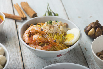 malaysian prawn noodle