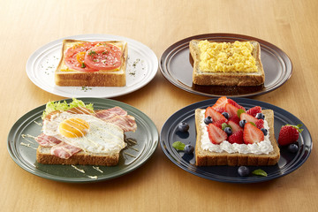  オープンサンドイッチ (open sandwich)