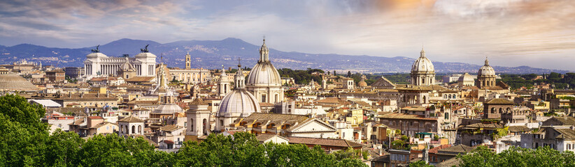 Obraz premium Widok na Rzym, Włochy, Europa