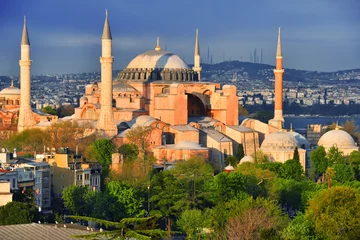 Papier Peint photo autocollant Monument Hagia Sophia museum (Ayasofya Muzesi) in Istanbul, Turkey