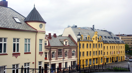 Obraz premium Alesund, Norway - Street with typical Art Nouveau style house in norwegian city, old city center