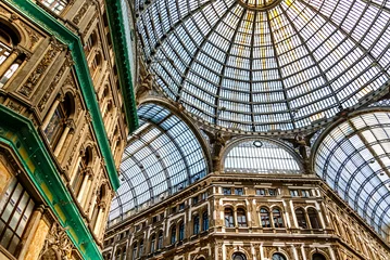 Poster Großartige historische Architektur in Neapel – Shopping Mall Galleria Umberto, Italien © ines39