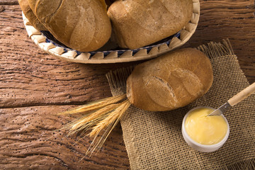 Basket of "Integral French bread", traditional Brazilian bread.