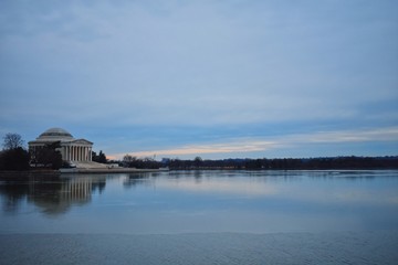 Fototapeta premium The Jefferson Memorial From the Tidal Basin