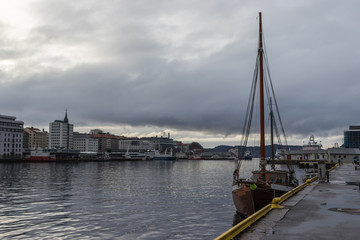 Fototapeta na wymiar Bergen harbour view